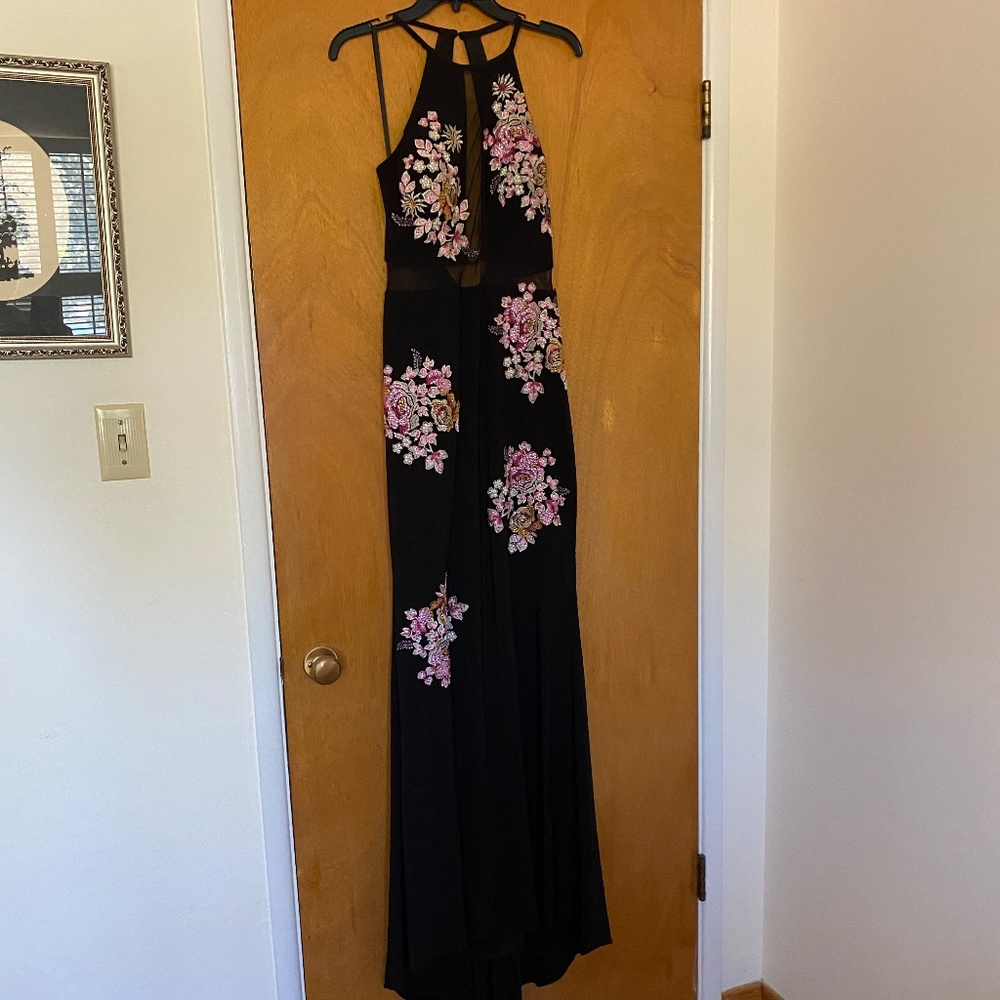 Formal Dress w/ Embroidered Flowers/Rhinestones